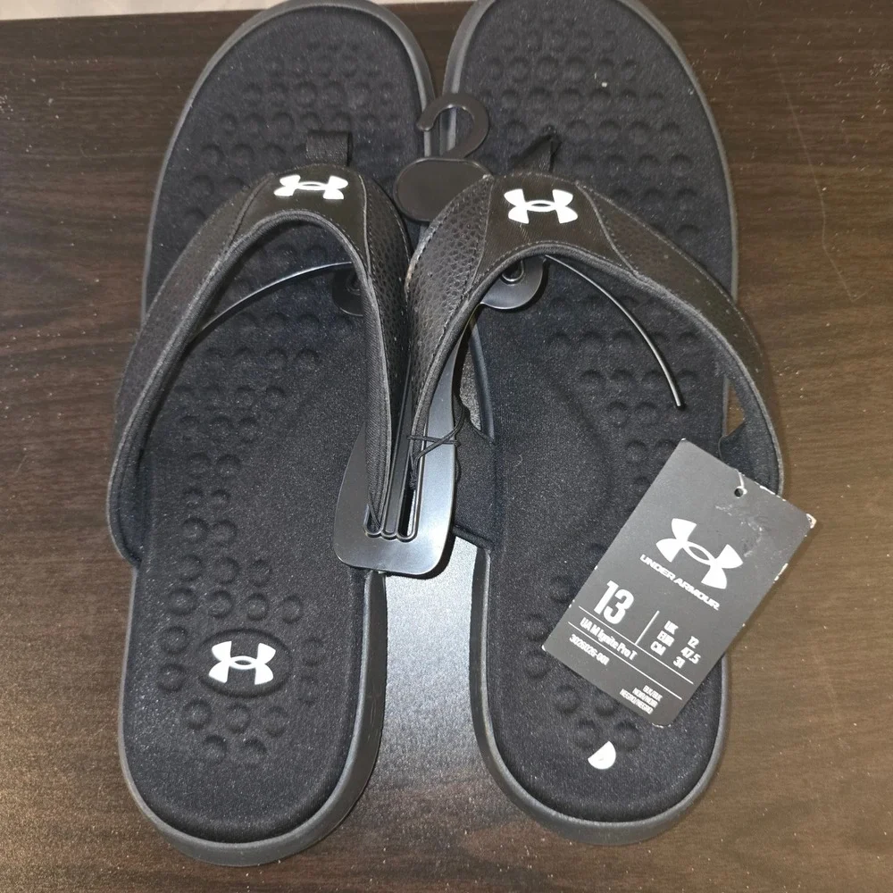 Under Armour Ignite Pro T Size 13 Mens Black Athletic Flip Flop Sandals 3026026